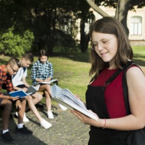 Português 9º Ano Fundamental – Orações coordenadas sindéticas e assindéticas.