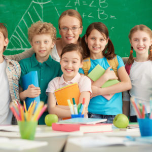 Geografia 7º Ano Fundamental – Aprendendo a interpretar gráficos e mapas com base em dados socioeconômicos das regiões brasileiras, aprendendo a interpretar as pirâmides etárias.