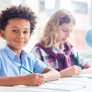 Geografia 7º Ano Fundamental – Geografia física do Brasil: localização geográfica, bacias hidrográficas e relevo.