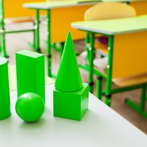 Apostila de Matemática – Unidade temática: Geometria – Habilidades BNCC: EF01MA13.